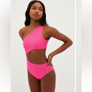 Beach Riot One Piece Swimsuit large 
New without tag